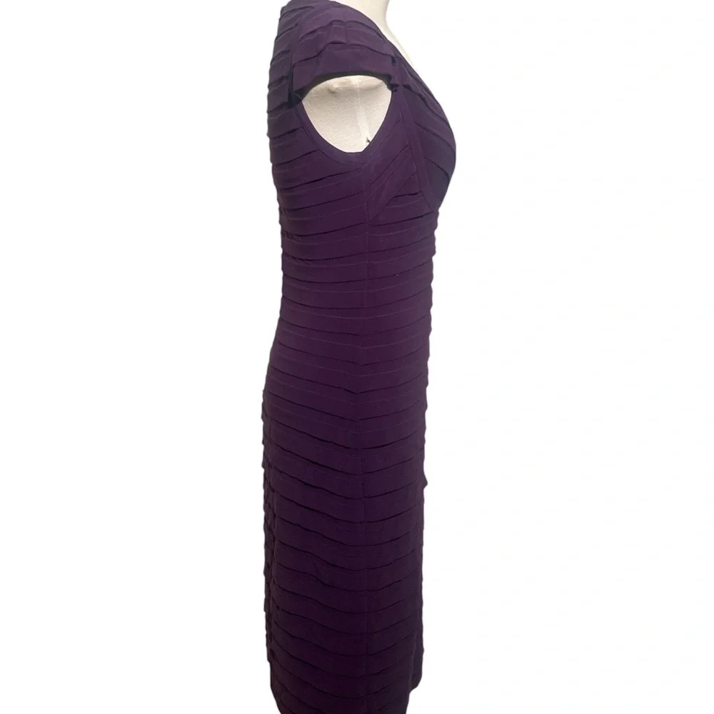 Adrianna Papell Elegant Deep Purple V-Neck Cap Sleeve Cocktail Dress Size 6 - Picture 3 of 11